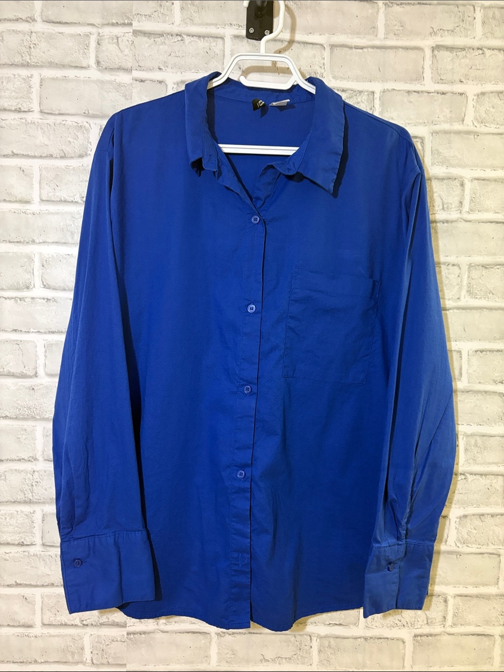 H&M Divided Cobalt Blue Long-Sleeve Button-Down Shirt, Large
